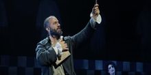 Video: Mira a Ramin Karimloo protagonizar SWEENEY TODD en el nuevo tráiler Photo
