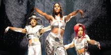 Les étoiles de CRAZYSEXYCOOL – LE MUSICAL TLC reprennent notre Instagram Photo