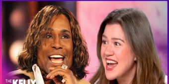 Video: Billy Porter bewertet seine Lieblings-Broadway-Musicals bei KELLY CLARKSON