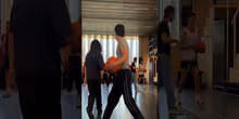 视频：《高中音乐剧》演员排练《专注比赛》 Photo