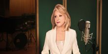 सुनिए: एलाइन पेग ने नया एल्बम ‘Miscellaneous Paige’ जारी किया Photo