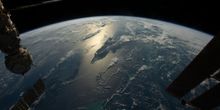 סקירה: SPACE EXPLORERS: THE ISS EXPERIENCE, אקליפסו Photo