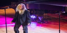 PROGRAMMATION DU FESTIVAL DE LITTÉRATURE DE LONDRES Sélectionnée par Dua Lipa avec la participation de Patti Smith Photo