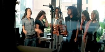 Vidéo : SIX publie un mash-up 'Ex-Wives / SIX' en espagnol avant sa représentation à Madrid