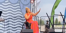 Video: Mira a la ganadora del Tony Ali Stroker cantar SPRING AWAKENING, OKLAHOMA! y más en Broadway by the Boardwalk Photo