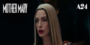 Vidéo : Regardez Anne Hathaway interpréter la nouvelle chanson de MOTHER MARY dans la dernière bande-annonce