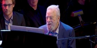 Video: Stephen Sondheim singt MERRILY WE ROLL ALONGs 'Good Thing Going' bei Veranstaltung 2019