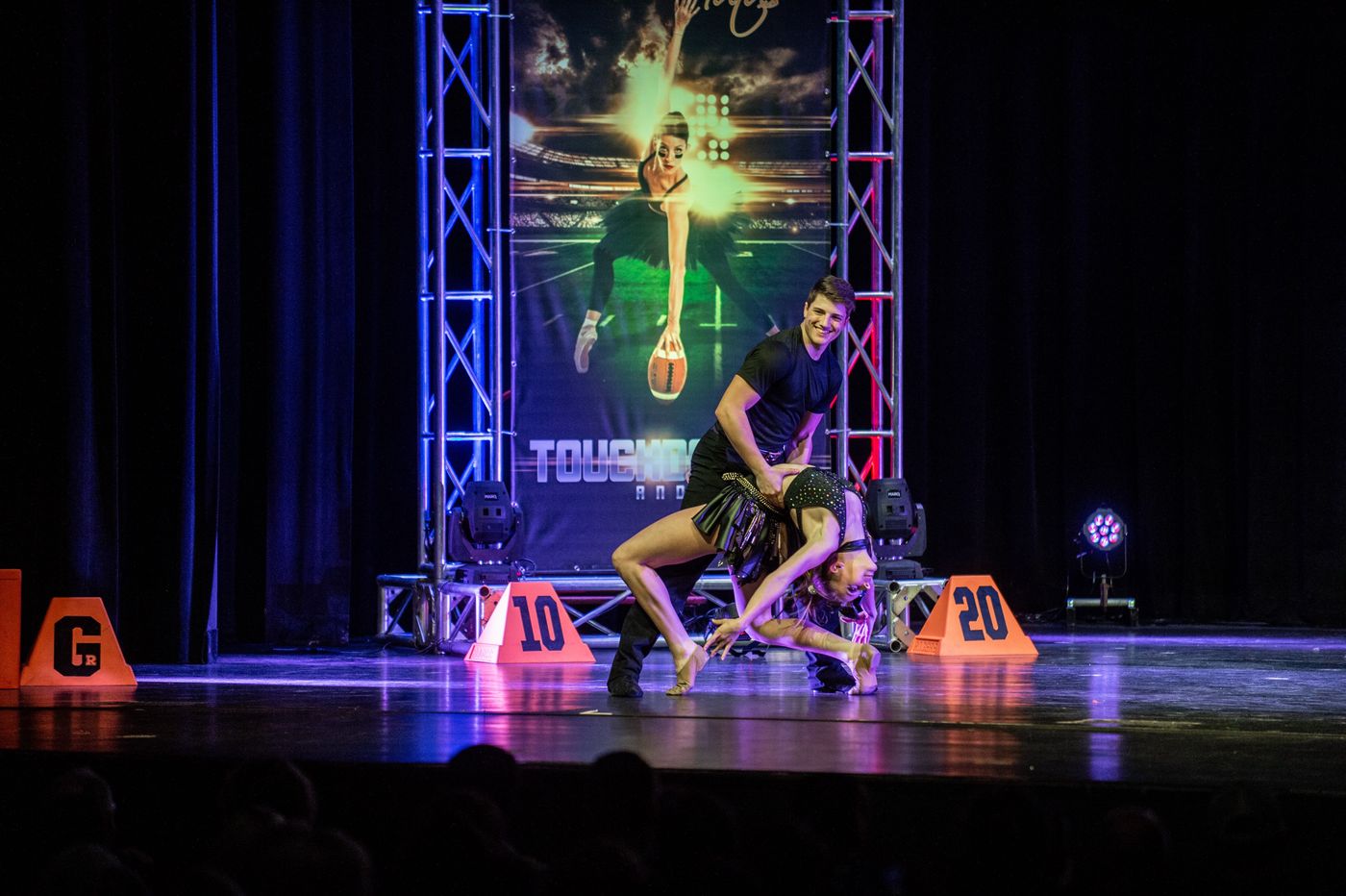 NFL Hall Of Famer Walter Jones Named Celebrity Judge In Canton Ballet's TOUCHDOWNS AND TUTUS Fundraiser  Image