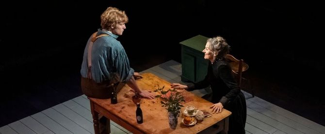 Review: VINCENT IN BRIXTON, Starring Niamh Cusack, Orange Tree Theatre