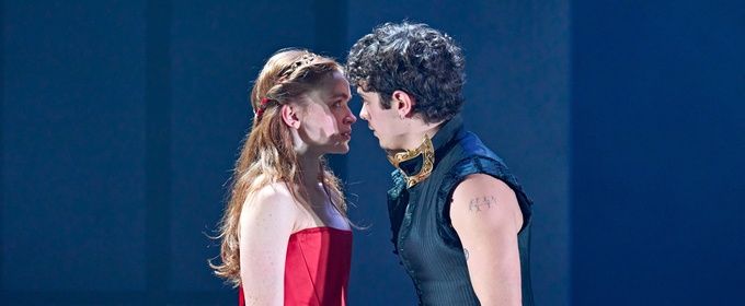 Photos: Sadie Sink and Noah Jupe in ROMEO & JULIET Photo