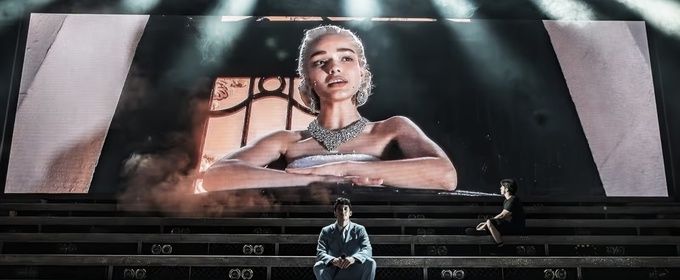 Rachel Zegler-Led EVITA Will Release Full Cast Album on Vinyl and Digital; Listen to 'Rainbow Tour' Photo