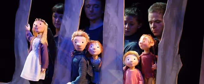 Review: WE'RE GOING ON A BEAR HUNT, Little Angel Theatre