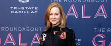 Laura Linney to be Honored at Sing For Hope Pianos 25th Anniversary