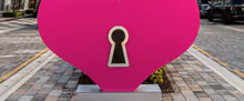 SUMMER LOVIN' Art Installation Opens at CityPlace Doral in Miami