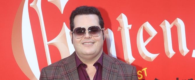 Josh Gad Sidelined From JESUS CHRIST SUPERSTAR at the Hollywood Bowl Due to COVID