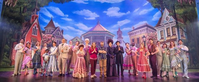 Photo: First Look at the Cast of SCHMIGADOON! on Stage Photo