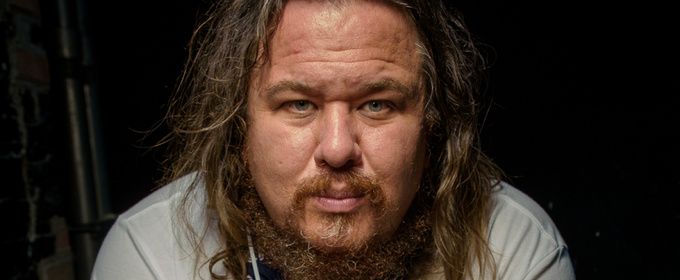 Shane Torres to Make Edinburgh Fringe Debut With SKINNED KNEES