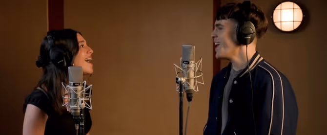 Video: Taylor Trensch & Gabi Carrubba Sing 'Mine, All Mine' from BAT BOY