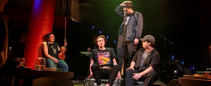 Review: FALLING OUT Turns Chelsea Table + Stage into an Open Mic Confessional