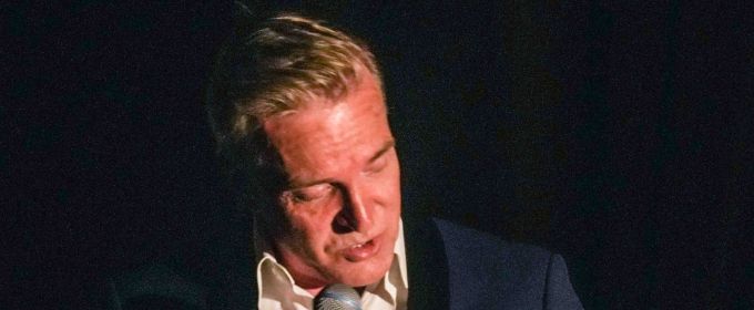 Photos: Todd Murray Croons at Cafe Centro Cabaret Photos