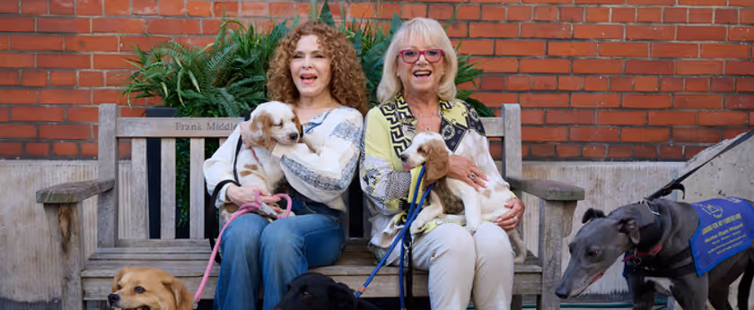Photos: Dame Elaine Paige and Bernadette Peters Host WEST END WOOFS 2026 Photo