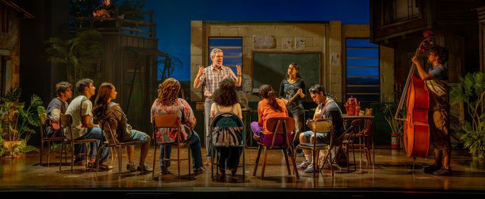 Photos: World Premiere of Gloria & Emily Estefan's BASURA at Alliance Theatre