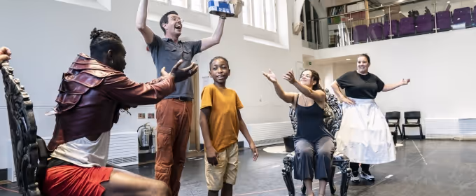 Photos/Video: In Rehearsal For BEAUTY AND THE BEAST at the Bristol Hippodrome Photos