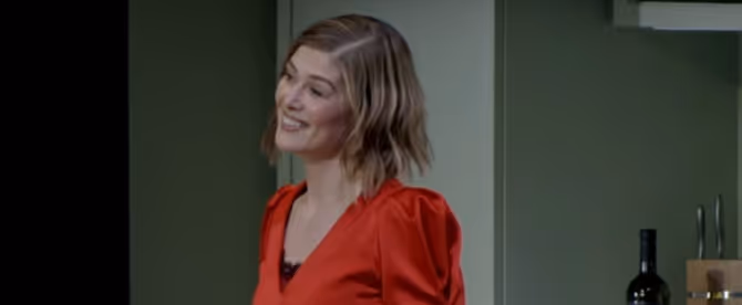 Video: Rosamund Pike Stars in INTER ALIA at the National Theatre