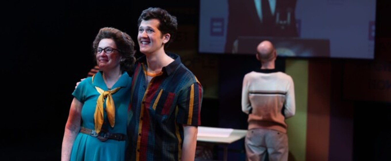 Review: EVERYBODY'S FAVORITE MOTHER at Phoenix Theatre
