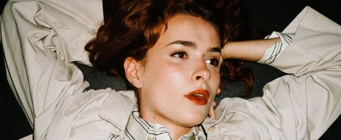 REVIEW: COLLAPSIBLE Is A Solid Expression Of The Challenge Of Understanding One' Photos