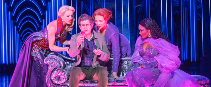 Photos: First Look at the DEATH BECOMES HER North American Tour Photo