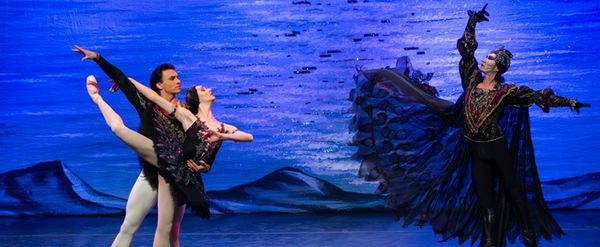 Review: SWAN LAKE at Century II Concert Hall