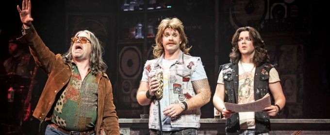 Photos: First Look at Paramount Theatre's ROCK OF AGES Photos