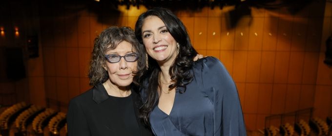 Photos: Inside Opening Night of THE SEARCH FOR SIGNS OF INTELLIGENT LIFE Starrin Photos