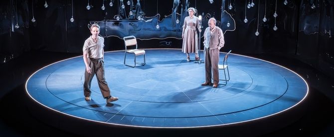 Review: COPENHAGEN, Hampstead Theatre