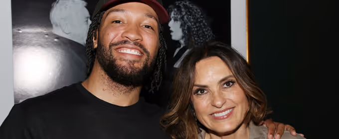 Photos: Jalen Brunson Visits Mariska Hargitay at EVERY BRILLIANT THING Photo