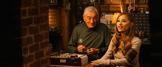 Video: Ariana Grande is a Former FBI Negotiator in FOCKER-IN-LAW Trailer