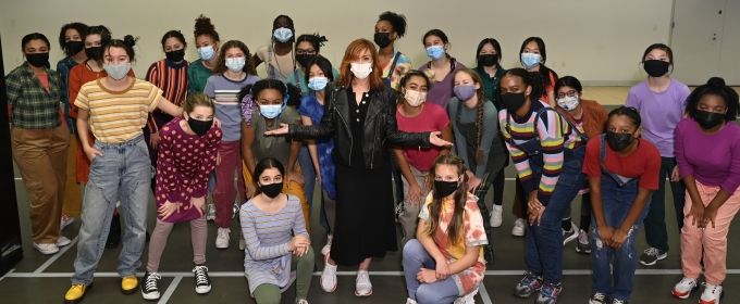 BWW Exclusive: NDI Dance Students Prep for ANNIE LIVE! with a Visit from Andrea  Photos