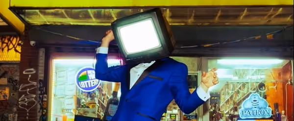 Review: [PALATABLE] GAY ROBOT STARRING STEPHEN BROWER at The Parkway Theater