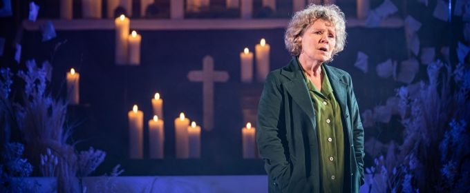 Photo Flash: First Look at Imelda Staunton, Minnie Driver and More in Donmar War Photos