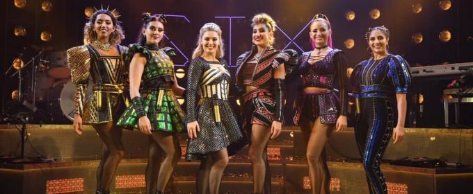 BWW REVIEW: Storming The Stage To Set The Record Straight, The Brilliantly Badas Photos