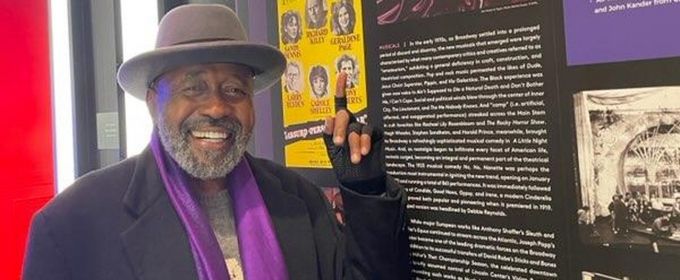 Photos: Ben Vereen Visits the Museum Of Broadway Photos