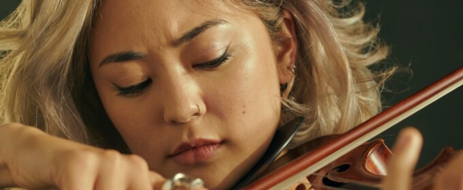 Violinist Simone Porter to Perform Mozart with Princeton Symphony Orchestra