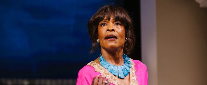 Review: ANGRY, RAUCOUS AND SHAMELESSLY GORGEOUS at Geffen Playhouse