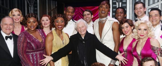 Photos: Glenn Close Visits SOME LIKE IT HOT Photos