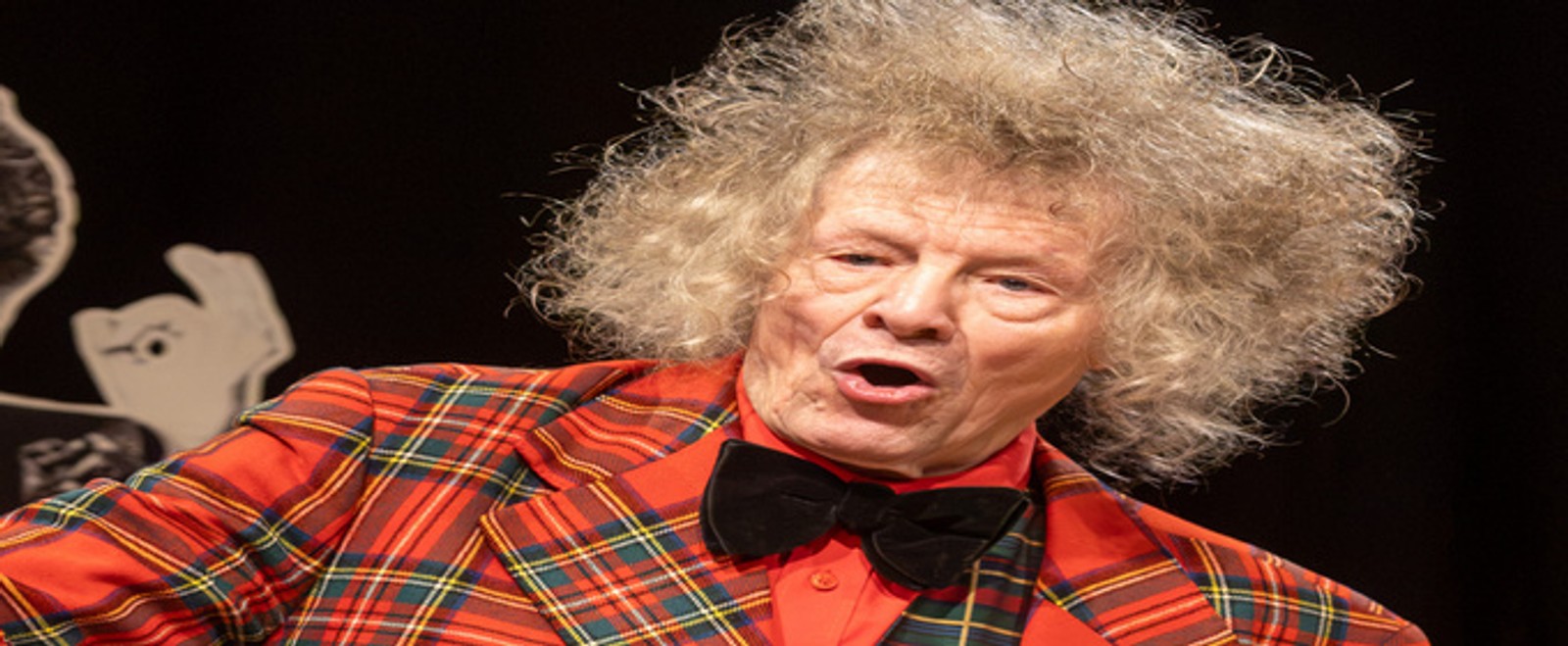Charlie Chuck Marks Fringe Return with I'LL TELL YER THAT! Book Signing