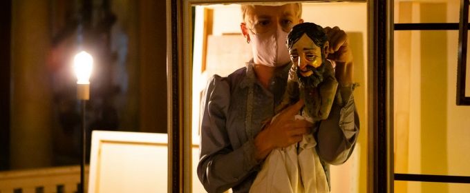 Photo Flash: VOYEUR: THE WINDOWS OF TOULOUSE-LAUTREC Takes Over The Streets Of T Photos