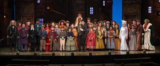 Photos: First Look at A CHRISTMAS CAROL at Milwaukee Repertory Theater Photos