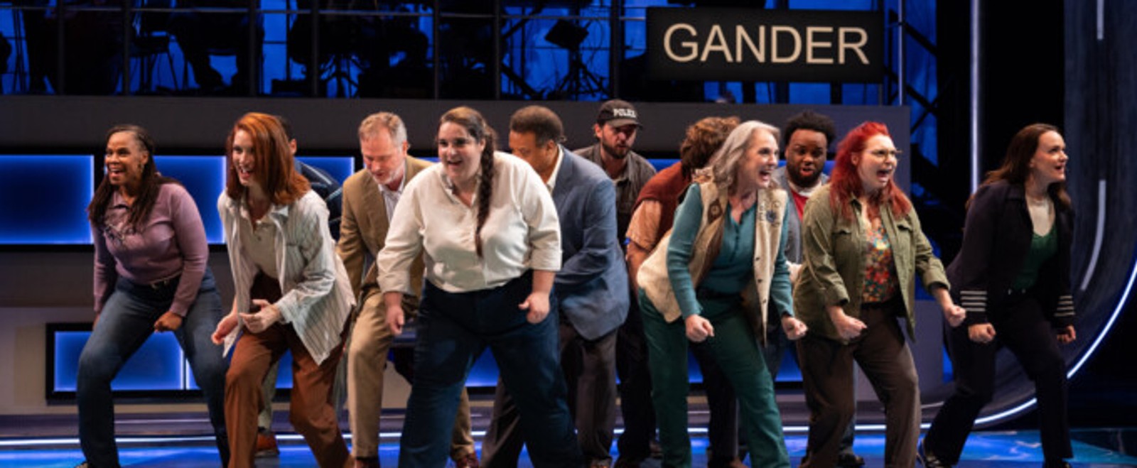 Review: COME FROM AWAY at Stages Houston
