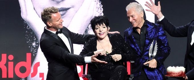 Video/Photos: Liza Minnelli Surprises the Audience at the GLAAD Media Awards Photo